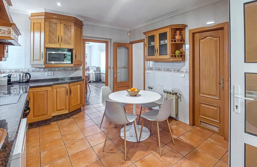 Banyeres de Mariola House | Lovely home in Banyeres de Mariola