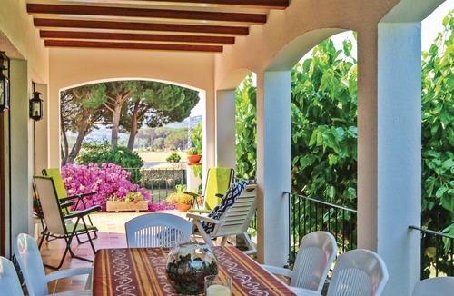 Calonge House | Lovely home in Calonge with WiFi