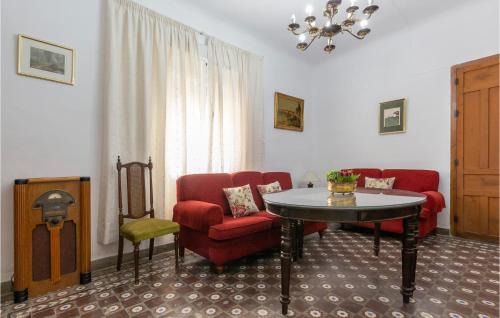 Padul House | Lovely Home In Padul With Wifi