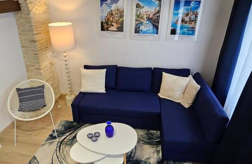 San Anton House | LovelyLoft Trafalgar