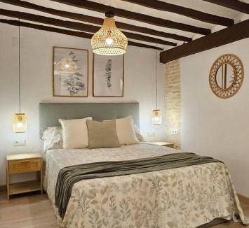 San Anton House | LovelyLoft Trafalgar