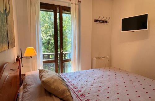 Taull Apartment | Lujo y vistas - hidromasaje, fuego y piscina en la montaña - Herbasabina 5