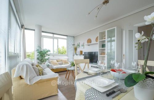 Noja Apartment | Luminoso Apartamento Playa Ris con garaje