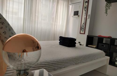 Torremolinos City Centre Apartment | Luminoso y moderno Estudio Plaza Andalucía