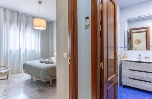 Bormujos Apartment | Lux Bormujos - Vacacional Sevilla