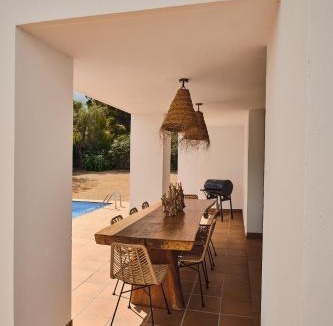 San Antonio Bay Villa | Luxe villa met privézwembad - Sant Antoni view - Boho Villas Ibiza
