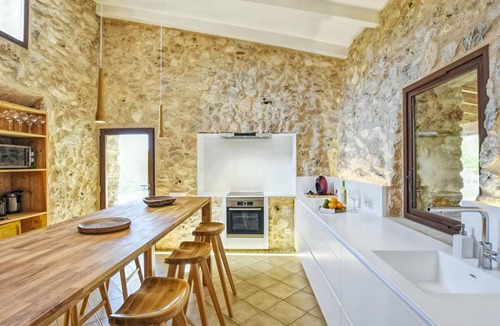 Sencelles House | Luxuriöse Villa mit Pool und Klimaanlage für 8 Personen by Interhome
