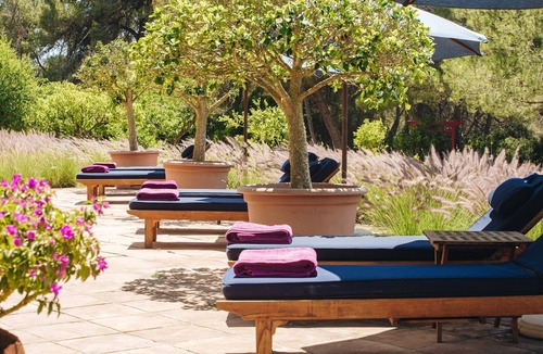 Sant Rafael de Sa Creu Villa | Luxurious Ibiza Villa | Casa Pacifica | 6 Bedrooms | Large Outdoor Dining Area.