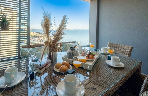 Punta Prima Apartment | Luxury and Jacuzzi with sea views in Torrevieja