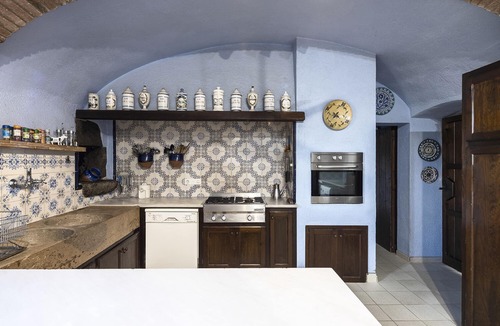 Llagostera Cottage | Luxury and nature in a rural farmhouse of the sg. XVI