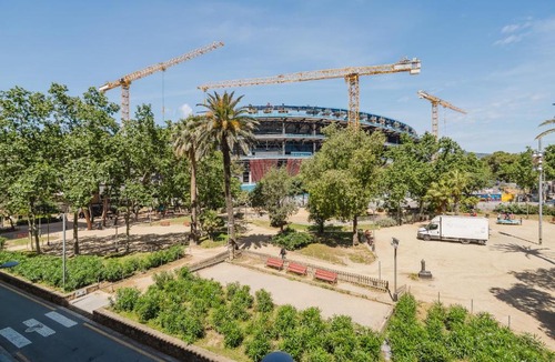 La Maternitat i Sant Ramon Apartment | Luxury Apartment near Camp Nou