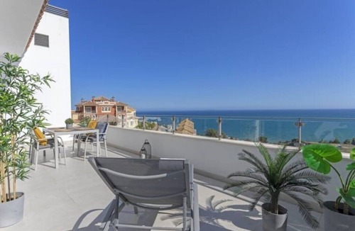 Roda Apartment | Luxury Penthouse Torre Golf