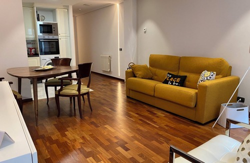 Ourense Apartment | Luxury Thermal Rest. A jewel in the historic center, a stone's throw from the main square.