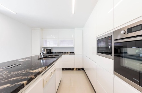 Churriana Villa | Luxury Villa "Ohana 2" with Pool, Wi-Fi, Terrace & Garden