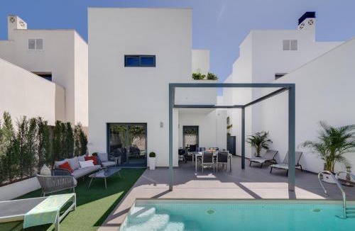 Rojales Villa | Luxury Villa with Private Pool in Ciudad Quesada