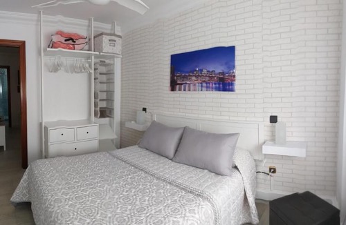 Las Palmas de Gran Canaria Apartment | Magara Suite Las Canteras