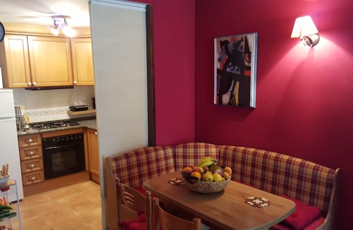 Linsoles Apartment | Magic Pirineos, Apartment in Linsoles, Valle de Benasque with Pool and WIFI