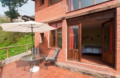 Santa Maria House | Magical Place, Ideal Couples: Jacuzzi, Mountains, Barbecue And Fireplace