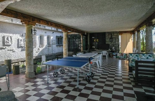 Santa Marta de Tormes Ski Chalet | Magnífico Chalet con Zonas de Ocio y Deportes