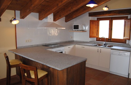 Lladurs Cottage | Magnificent house with pool in the Pyrenees