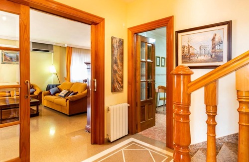 Padul Villa | Magnificent villa with garden and pool.