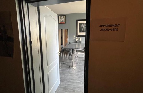Tarascon-sur-Ariege Apartment | Maison Jehan-Séré