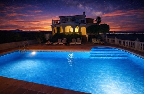 Puerto Marino House | Maison type villa 4 façades 4 bedrooms