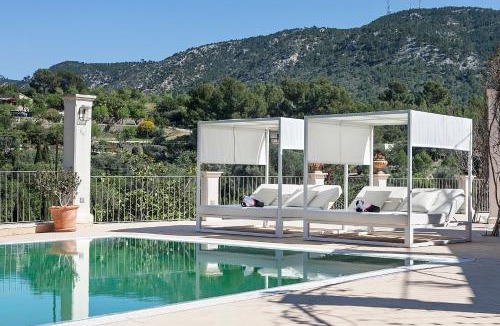 Calvia Villa | Majestic Holiday Estate in Calvià Up to 12 Guests