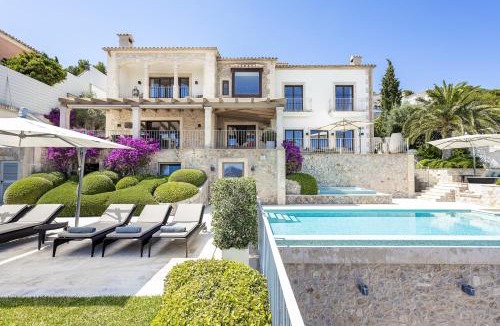 Port d'Andraitx Villa | Majestic Mallorca Villa Finca Finesse 6 Bedrooms Private Heated Pool & Out Door Jacuzzi Andratx