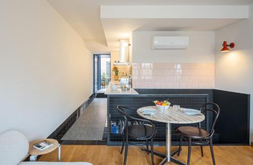 Banyoles Apartment | Majordoms Retrocentric