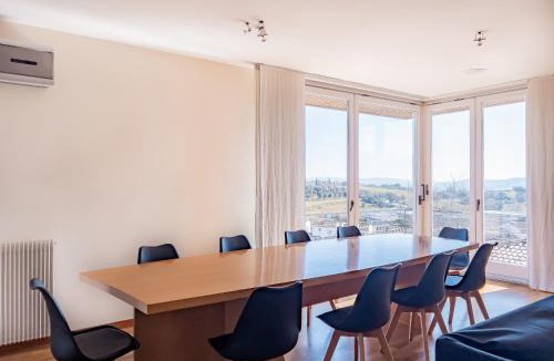 Banyoles Villa | Majordoms - Sports Villa Banyoles