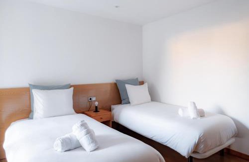 Banyoles Villa | Majordoms - Sports Villa Banyoles