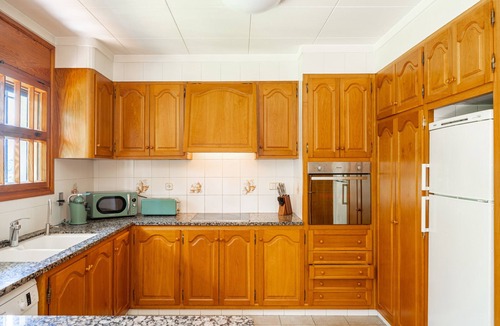 Sords Cottage | Majordoms Vila – Casa Rural in Cornellà del Terri