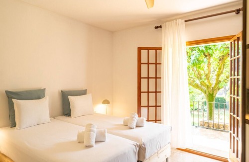 Sords Cottage | Majordoms Vila – Casa Rural in Cornellà del Terri