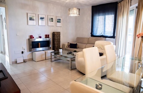 Carihuela Apartment | MALAGASUITE CARIHUELA BEACH & SUN