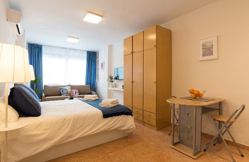 Carihuela Apartment | MalagaSuite Studio Beach