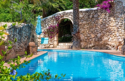 Canyelles House | Manor House at Masia Nur Sitges (adults only, very stylisch) )