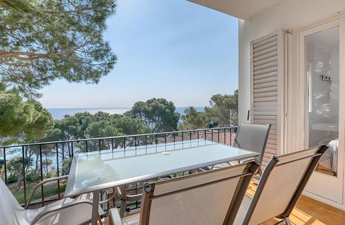 Calella de Palafrugell Apartment | Marquès de Camps