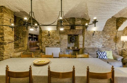 Ventallo Villa | Mas Cases