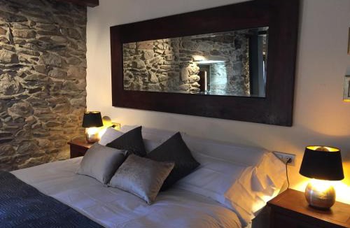 Llivia Bed & Breakfast | Mas Farner - Adults Only