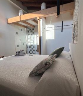 Riudellots de la Creu House | Mas Tulsà Casa Rural Girona
