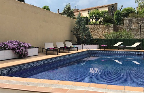 Ullastret House | Mascaros - beautiful, large house with own pool