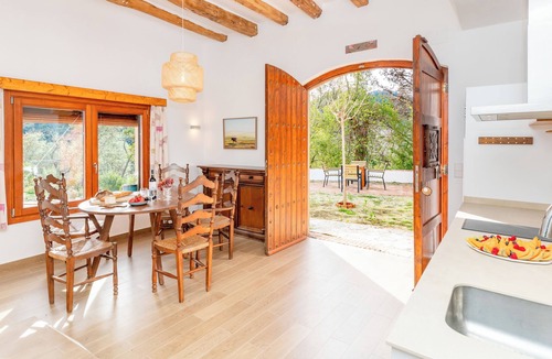 Can Ginebre Hostel | Masia Can Casas