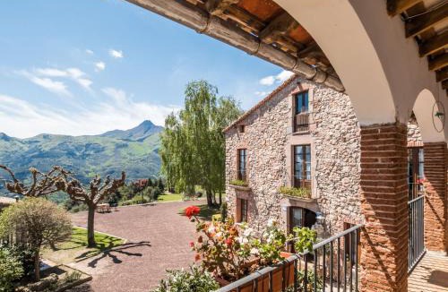 Arbucies House | Masia de Can Ferrer