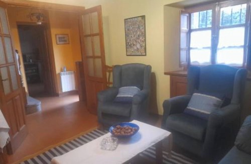 Mere House | Mayon House