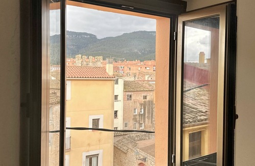 Montblanc House | Medieval House in the Heart of Montblanc