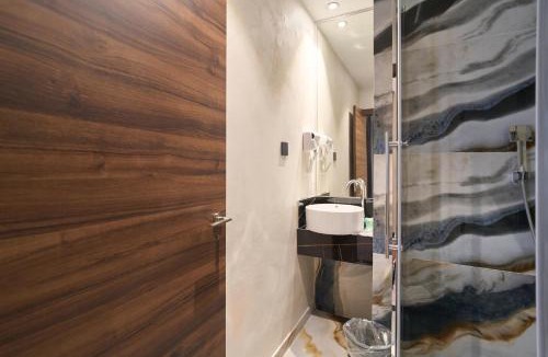 Moscardo Hotel | Menoir Dorsett Madrid Usera