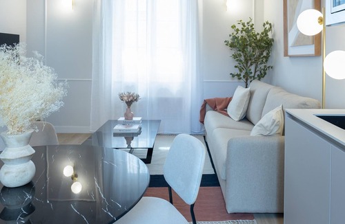 Astorga Apartment | Meraki Suites Apartment
