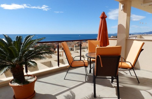 Los Puertos Apartment | MH38 -2 Bedroom Apartment with Beautiful Sea Views, Mojon Hills