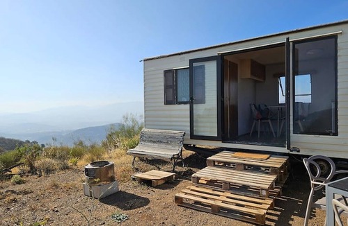 Casabermeja House | Minicasa en los montes de Málaga